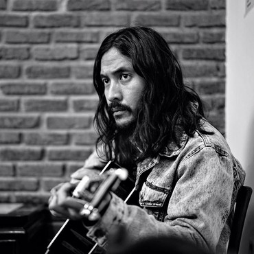 Ello Resmi Jadi Vokalis Dewa 19