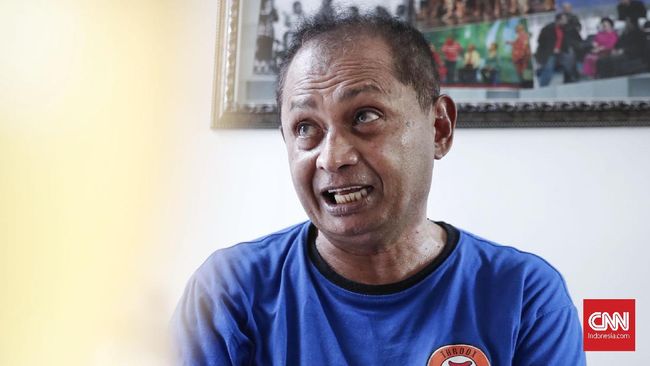 Pelawak Kadir curhat pernah jual banyak aset, termasuk tanah dan rumah, akibat sakit dan menganggur lima tahun. 