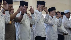Jokowi Ikut Salat Jenazah Buya Syafii, Haedar Nashir Jadi Imam