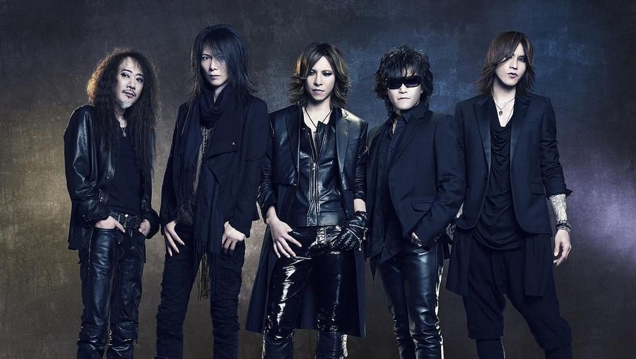 X Japan Sejumlah grup musik asal Jepang yang mempopulerkan Visual Kei.