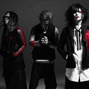 5 Band Jepang yang Sukses Populerkan Visual Kei
