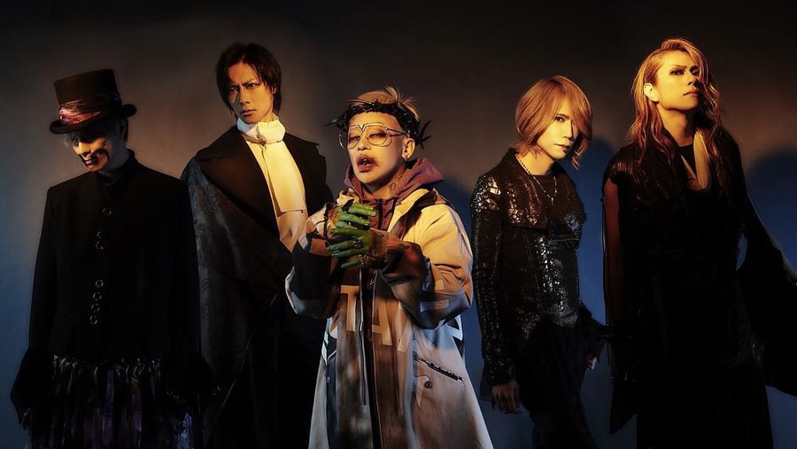 Dir En Grey Sejumlah grup musik asal Jepang yang mempopulerkan Visual Kei.