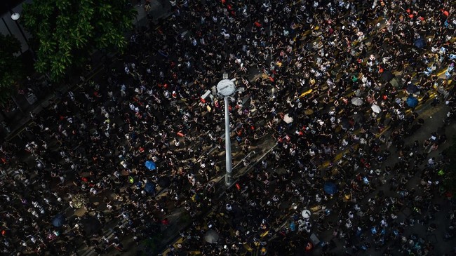 Aksi demo besar-besaran rencananya akan dilakukan oleh para aktivis Hong Kong bertepatan dengan pesta pergantian tahun.