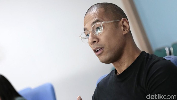 Marcell Siahaan saat berkunjung ke kantor detikcom.