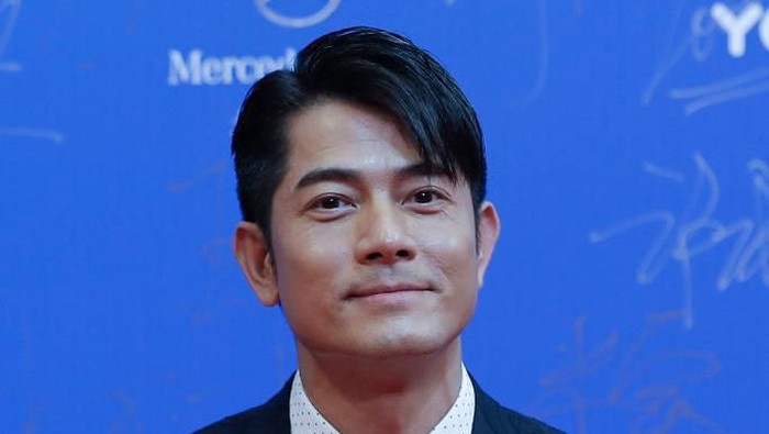 BEIJING, CHINA - APRIL 16:  Actor and singer Aaron Kwok arrives at the red carpet of the 7th Beijing International Film Festival on April 16, 2017 in Beijing, China.  (Photo by Lintao Zhang/Getty Images)