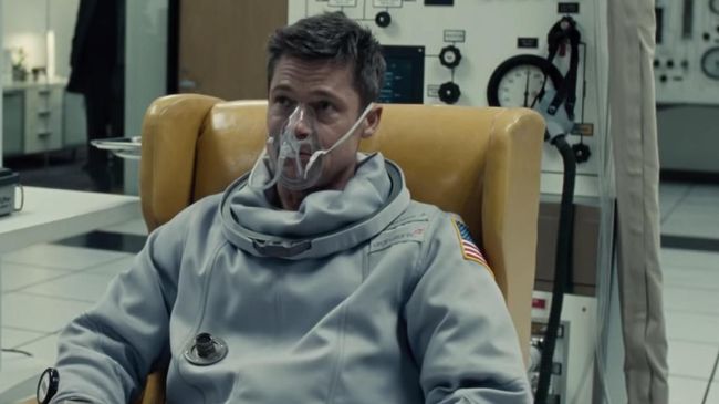 Dibintangi oleh Brad Pitt, berikut sinopsis film Ad Astra yang menceritakan perjalanan astronaut dalam upaya mencari sang ayah dan menyelamatkan Bumi.