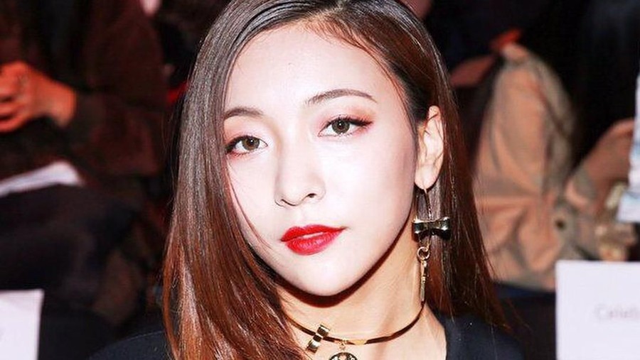 Hanya Krystal yang masih berada di bawah naungan SM Entertainment.
