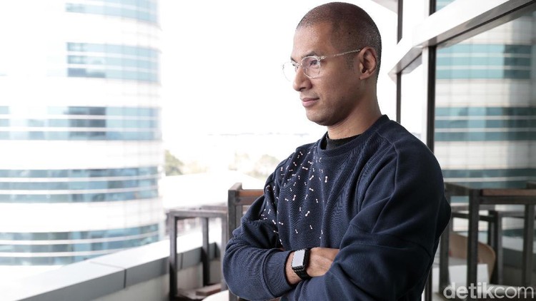 Marcell Siahaan saat berkunjung ke kantor detikcom.