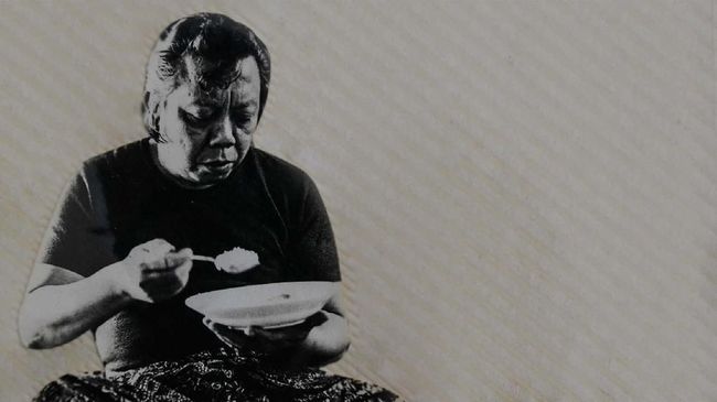 Galau Teguh Meramal Akhir Hayat Srimulat