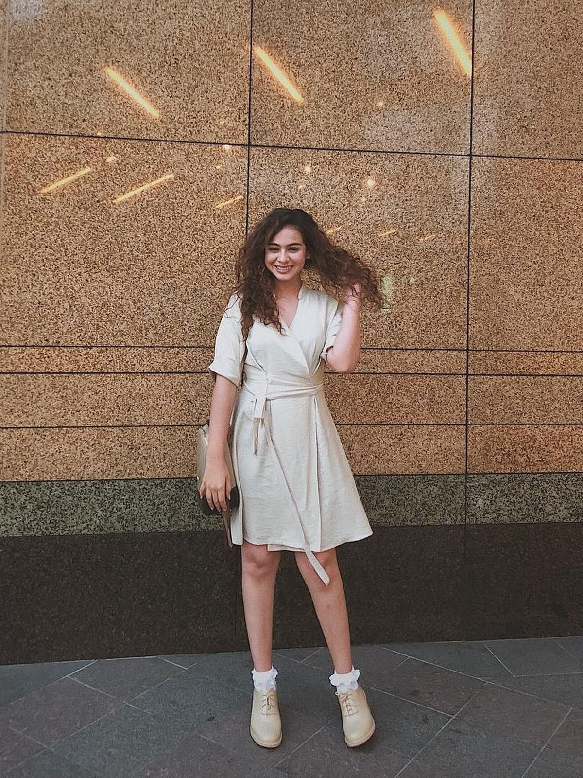 Sahila Hisyam menjadi perempuan yang dipilih Vicky Prasetyo untuk menemani hari-harinya&period; Seperti apa sih pesona Sahila yang bikin Vicky kepincut&quest;