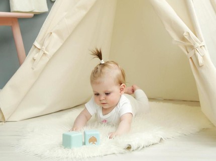 20 Nama Bayi Perempuan Skandinavia Berawalan E