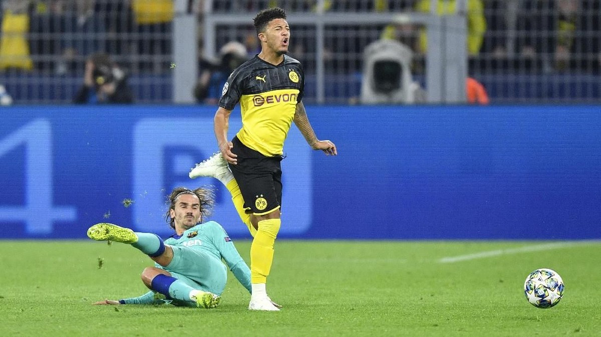 FOTO: Barcelona Tumpul di Kandang Dortmund