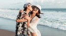 6 Potret Keakraban Selfi Nafilah dan Sang Putra Sejak resmi bercerai dengan Iwa K, Selfi Nafilah diketahui membesarkan buah hatinya, Mikala Saka seorang diri hingga keduanya sangat akrab sebagai ibu dan anak.
