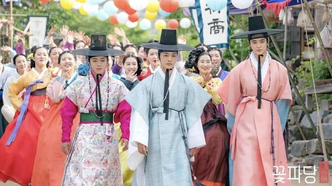 Serial Flower Crew: Joseon Marriage Agency mencatat debut baik. Drama Korea ini disebut memiliki prospek yang menjanjikan.