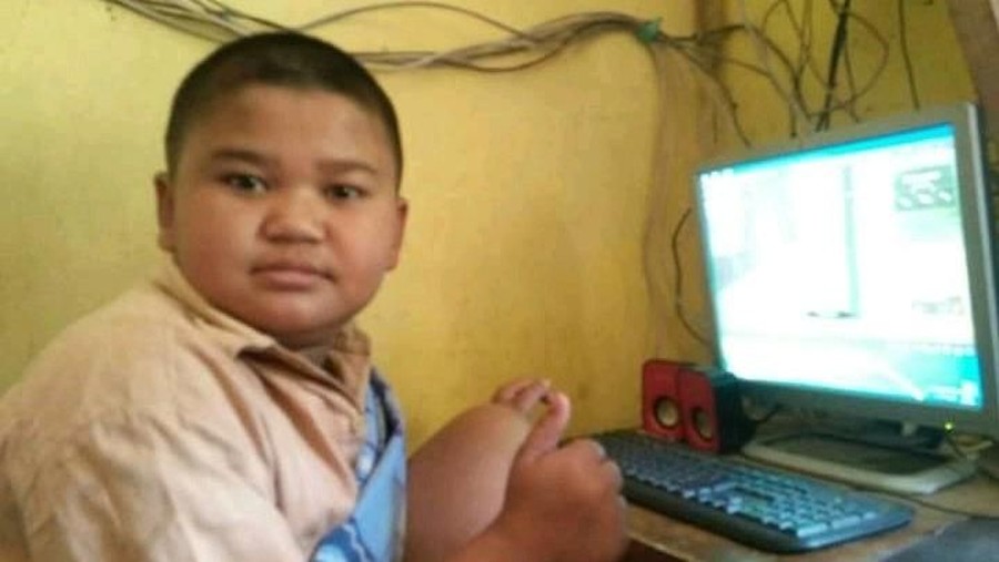 Enggan Ucapkan Ulang Tahun Lima kutipan puitis Fahri Skroepp, bocah yang viral di media sosial.