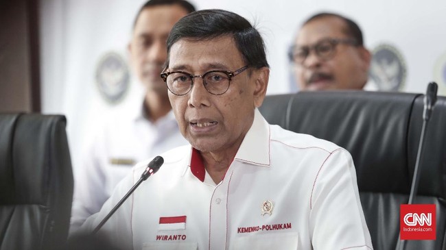 Menkopolhukam Wiranto membantah memiliki niat untuk menyakiti perasaan korban bencana gempa di Ambon.
