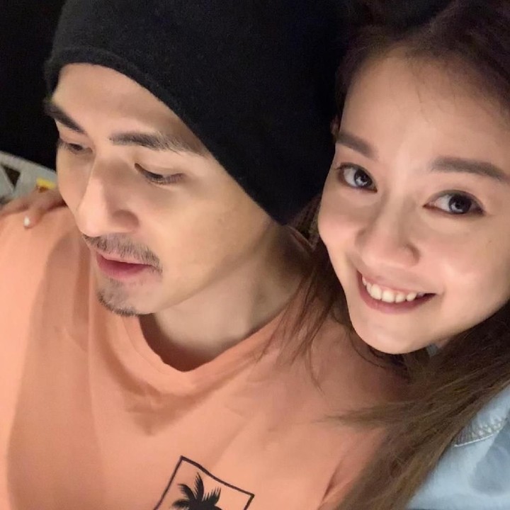 Nah kalau ini, foto terbaru Vic Zhou dan sang istri saat menghabiskan waktu bersama pada Juni 2019. (Foto: Facebook Reen Yu)