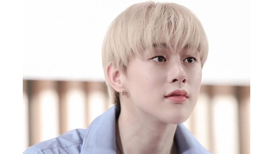 Kwon Hyunbin Bongkar Perilaku Jin BTS Perilaku Jin saat nongkrong membuat teman-temannya tersentuh.