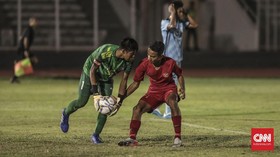 Pelatih Deinze Ungkap Kekecewaan dalam Laga Debut Marselino