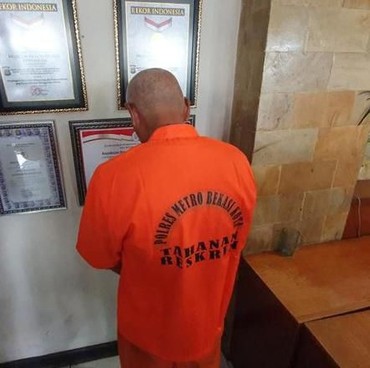 Heboh Kakek 61 Tahun Berikan Surat Cinta untuk Gadis Sekolah Dasar