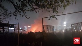 Api Padam, Tak Ada Korban Jiwa di Kebakaran Gudang Rawa Bokor