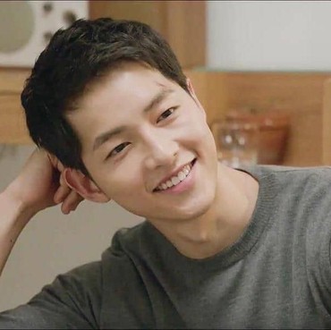 Song Joong Ki Ulang Tahun ke-34, Ini Transformasi Penampilannya
