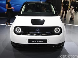 Gratis BBN Mobil Listrik di Jakarta Belum Cukup Goda Honda