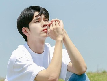 Ong Seong Wu Umumkan Jadwal Wajib Militer