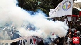 Desak Agus Rahardjo dkk Mundur, Massa Aksi Fogging KPK