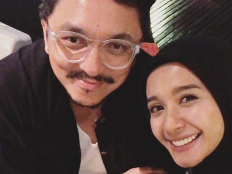 Laudya Chyntia Bella dan Engku Emran sudah saling unfollow akun Instagram. Hubungan keduanya dikabarkan sedang tidak baik-baik saja.