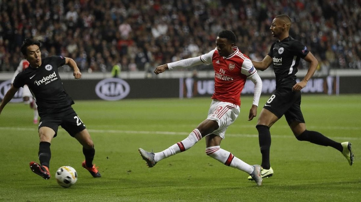 FOTO: Arsenal Meyakinkan, MU Susah Payah Menang