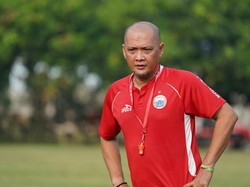 Persija Gagal Total, Sudirman Isyaratkan Tak Melatih Musim Depan