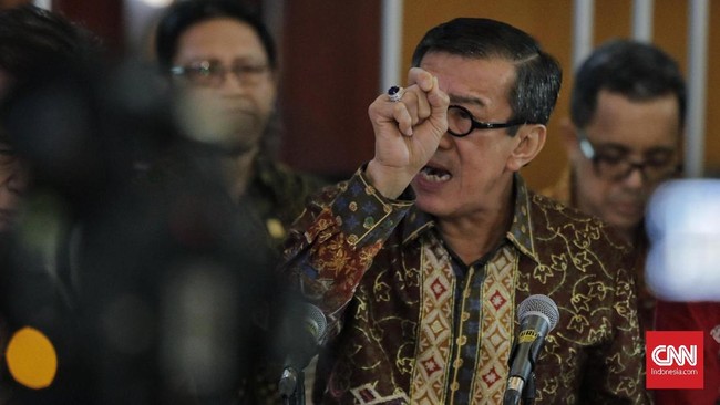 Menteri Hukum dan HAM Yasonna memastikan Presiden Jokowi tak akan keluarkan perppu terkait KPK dan menganjurkan gugatan bisa diajukan ke MK.
