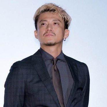 Aktor Jepang Shun Oguri & Istri 'Kabur' dari AS karena Takut Corona