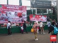 Demo Tolak RUU PKS, Puluhan Emak-emak Mulai Datangi DPR