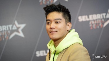 img-title Sosok Mantan Terindah Boy William Berinisial AT, Siapa Dia?