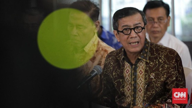 Menteri Hukum dan HAM Yasonna H Laoly tak banyak bicara soal nasib RKUHP sehari sebelum rapat paripurna DPR pada 24 September 2019, 