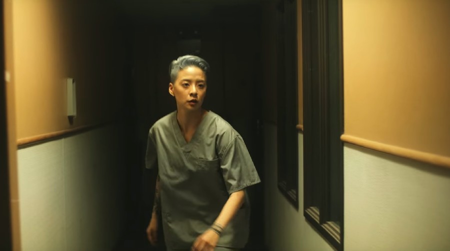 Amber Liu batalkan seluruh jadwalnya terkait kabar meninggalnya Choi Sulli, eks teman satu grup f(x)