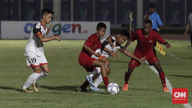 Timnas Indonesia U-16 bermain imbang melawan China U-16 di babak pertama pada laga terakhir Grup G Kualifikasi Piala Asia 2020.