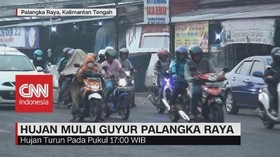VIDEO: Hujan Guyur Palangka Raya, Tak Kurangi Kabut Asap