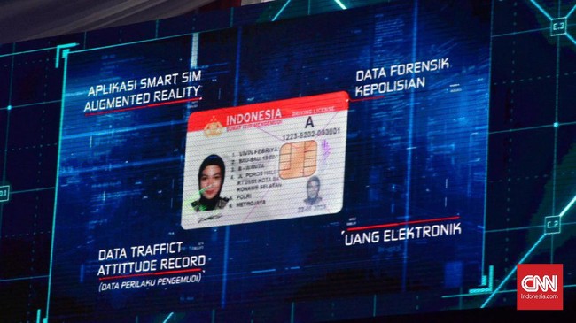 Smart SIM dilengkapi cip yang menyimpan identitas, hingga tingkah laku pengendara di jalan raya.
