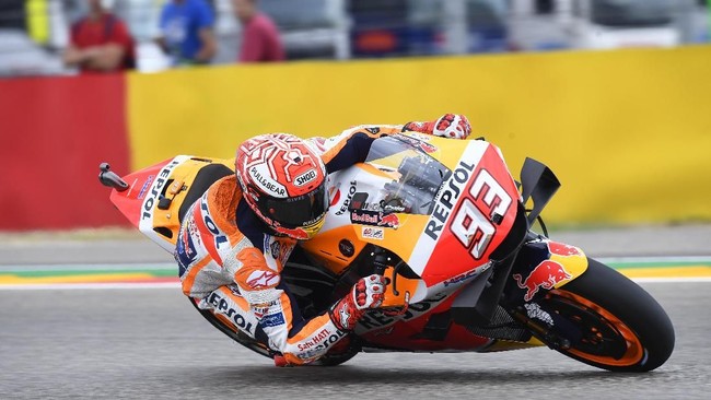 Marc Marquez meneguhkan dominasinya di klasemen pebalap MotoGP 2019 usai jadi pemenang di MotoGP Aragon 2019, Minggu (22/9).