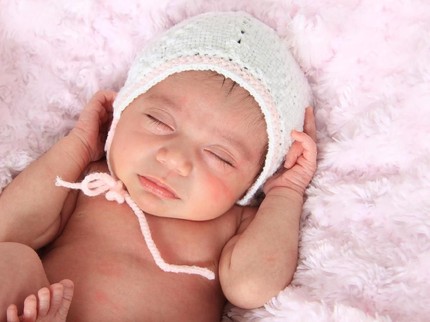 15 Nama Bayi Perempuan Indonesia Bermakna Cantik atau Indah