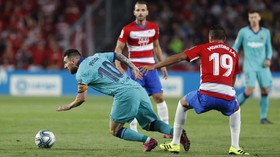 FOTO: Barcelona Tumbang di Markas Tim Promosi