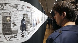 FOTO : Menonton 'Game Of Thrones' di Tembok di Prancis