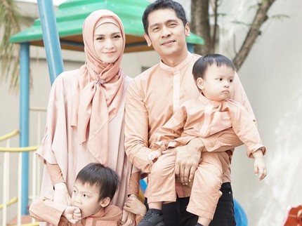 Demi Kesehatan Anak, Donita dan Adi Nugroho 'Pisah Ranjang'