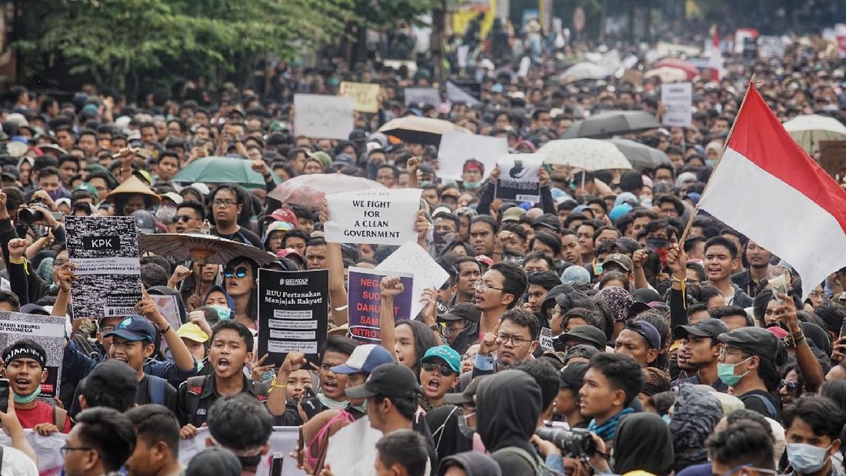 6 Mahasiswa UGM dan UNY Terluka dalam Demo Ricuh di Yogyakarta