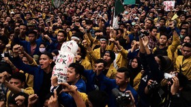 Aksi Mahasiswa dan Para Penumpang Gelap 'Turunkan Jokowi'