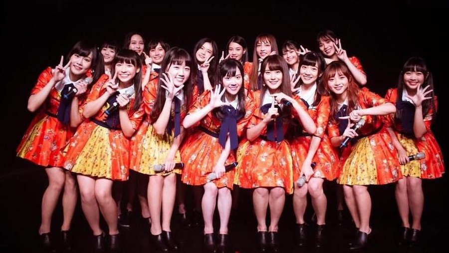 Lirik Lagu LOVE - AKB48 Team TP