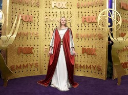 Gaun Gwendoline Christie Dianggap sebagai Gaya Terburuk